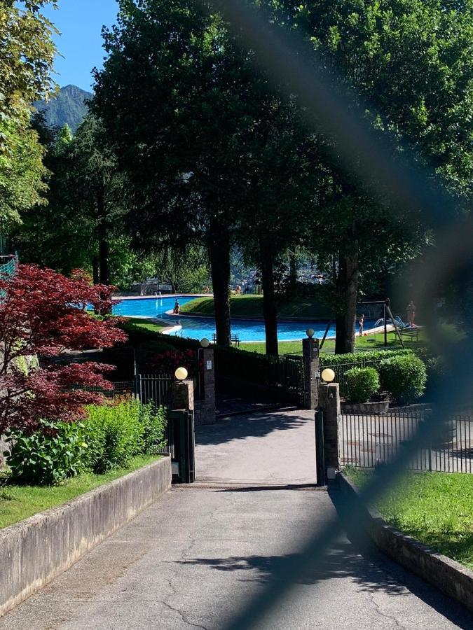 Appartamento Timeless Con Piscina E Tennis Valbrona Luaran gambar